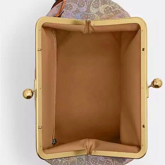 Large Coach Kisslock Bag In Crystal Signature Jacquard rainbow 🌈 - Picture 4 of 10
